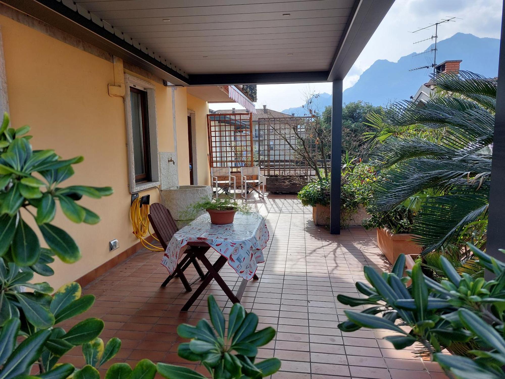 Appartamento La Terrazza Арко Екстериор снимка